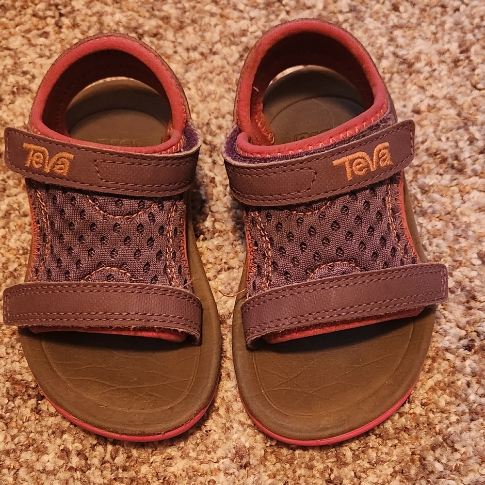 Toddler girl sandals